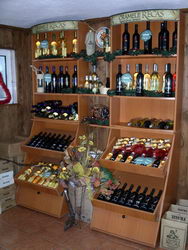 CRAMA BACHUS > vinuri RECAS (colt cu str. Cosbuc), Baia Mare, MM, m728_11.jpg