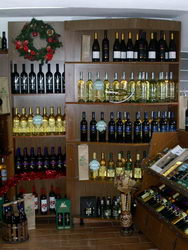 CRAMA BACHUS > vinuri RECAS (colt cu str. Cosbuc), Baia Mare, MM, m728_9.jpg