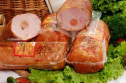 CARNE, MEZELURI - din carne porc, carne vita, carne pui - FERMA ZOOTEHNICA, Baia Mare, MM, m2010_48.jpg