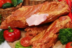 CARNE, MEZELURI - din carne porc, carne vita, carne pui - FERMA ZOOTEHNICA, Baia Mare, MM, m2010_52.jpg