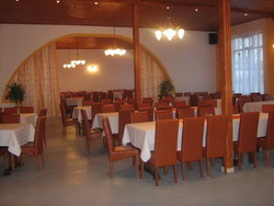CURTEA VECHE > restaurant cu autoservire > organizari nunti si evenimente speciale, Baia Mare, MM, m2132_4.jpg