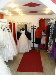 Rochii mireasa, costume nunta, carnaval > salon WOMAN PRINCESS, Baia Mare, MM, m2140_5.jpg