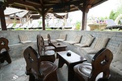 Piscina cu bar si apa calda, jacuzzi apa sarata, terasa, grill, restaurant > CASTEL TRANSILVANIA, Baia Mare, MM, m5320_32.jpg